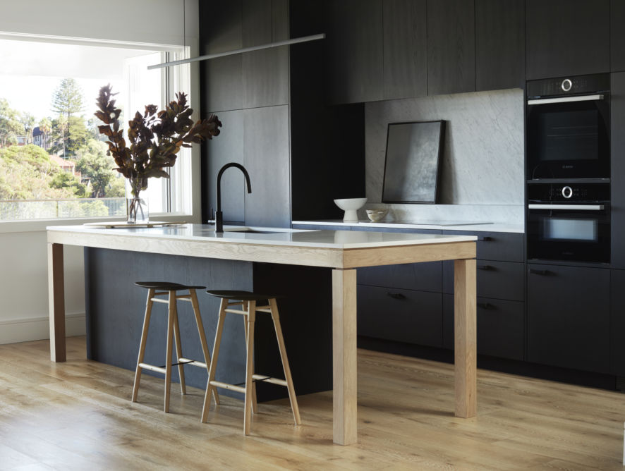 Behind the Boards: A Fresh Take on a Classically Coastal Home by Lane & Grove